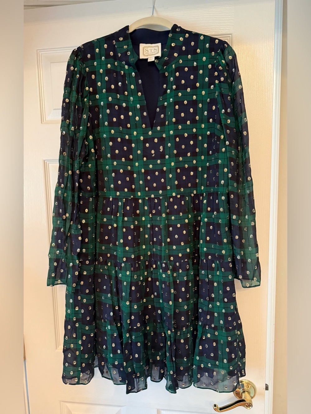 Sail to sable Navy and Green Plaid Long-Sleeve Dress size large
